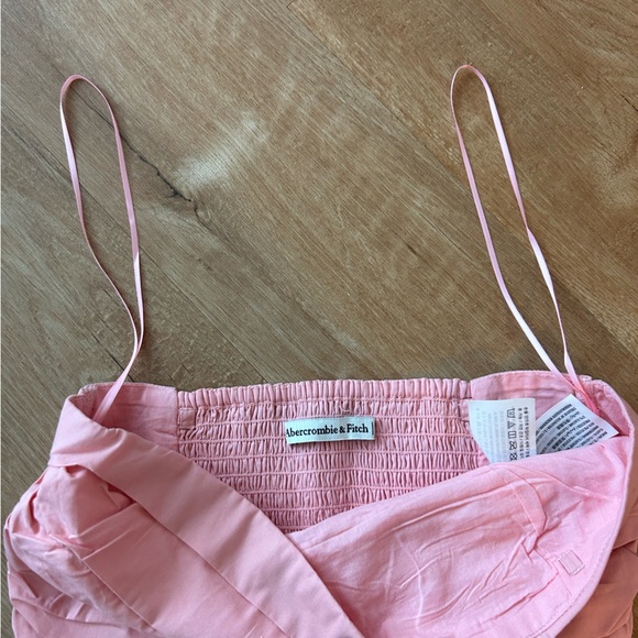 Abercrombie and Fitch Tiered Poplin Pink Tube Top - Picture 4 of 5